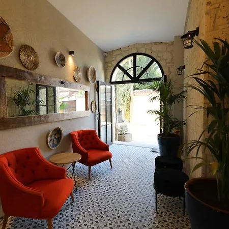 Ariel Hotel