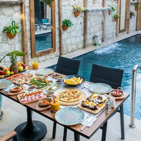Ariel Hotel
